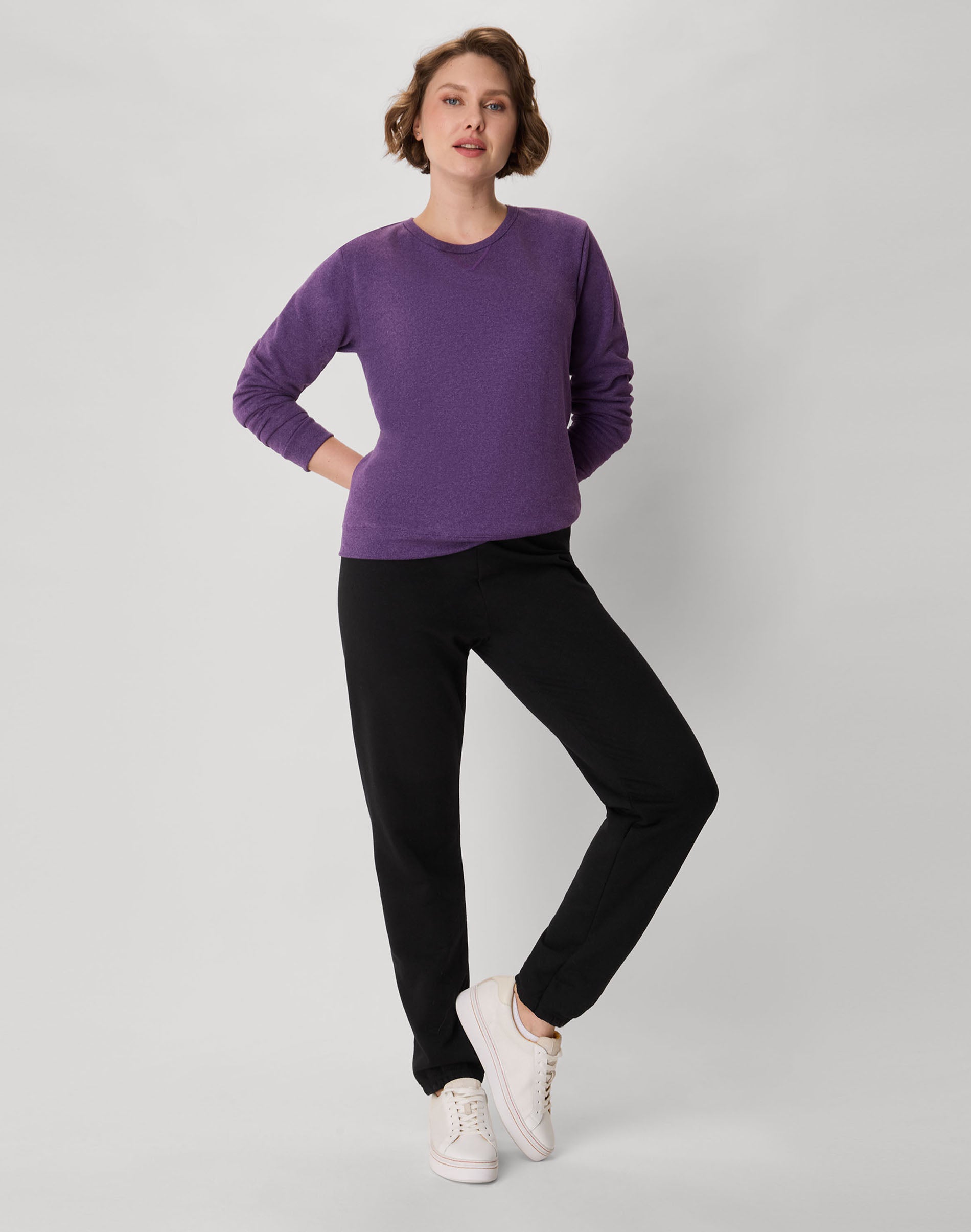Hanes EcoSmart Women's Fleece Sweatpants with Cinched Cuffs, 30